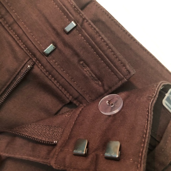 Walking shorts - Picture 3 of 4